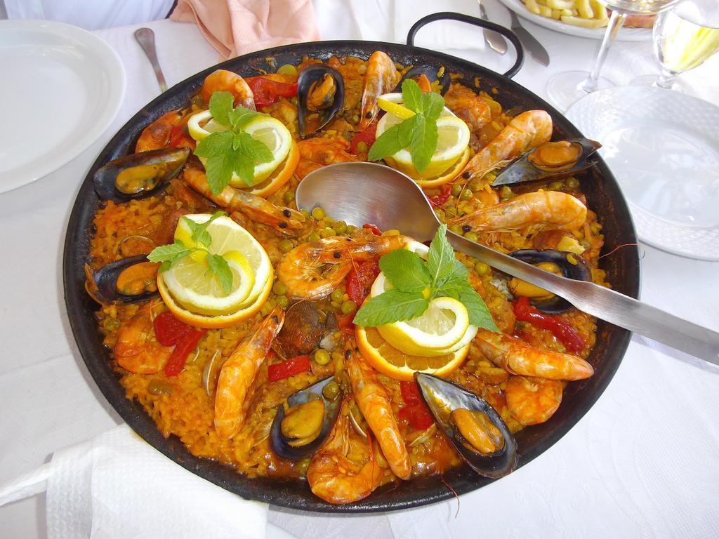 Casa Holandaluzas Marbella Near Beach, With Salt Water Pool And Private Parking ภายนอก รูปภาพ